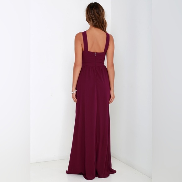 Lulu's Air of Romance Burgundy Maxi Dress Size Small - Picture 2 of 4